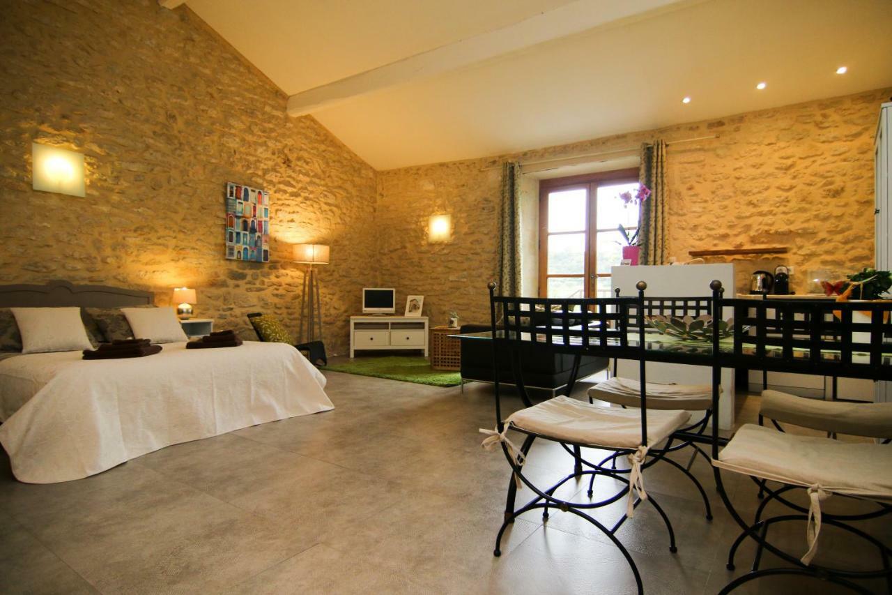 Mas De La Rivoire B&B Villevieille 외부 사진