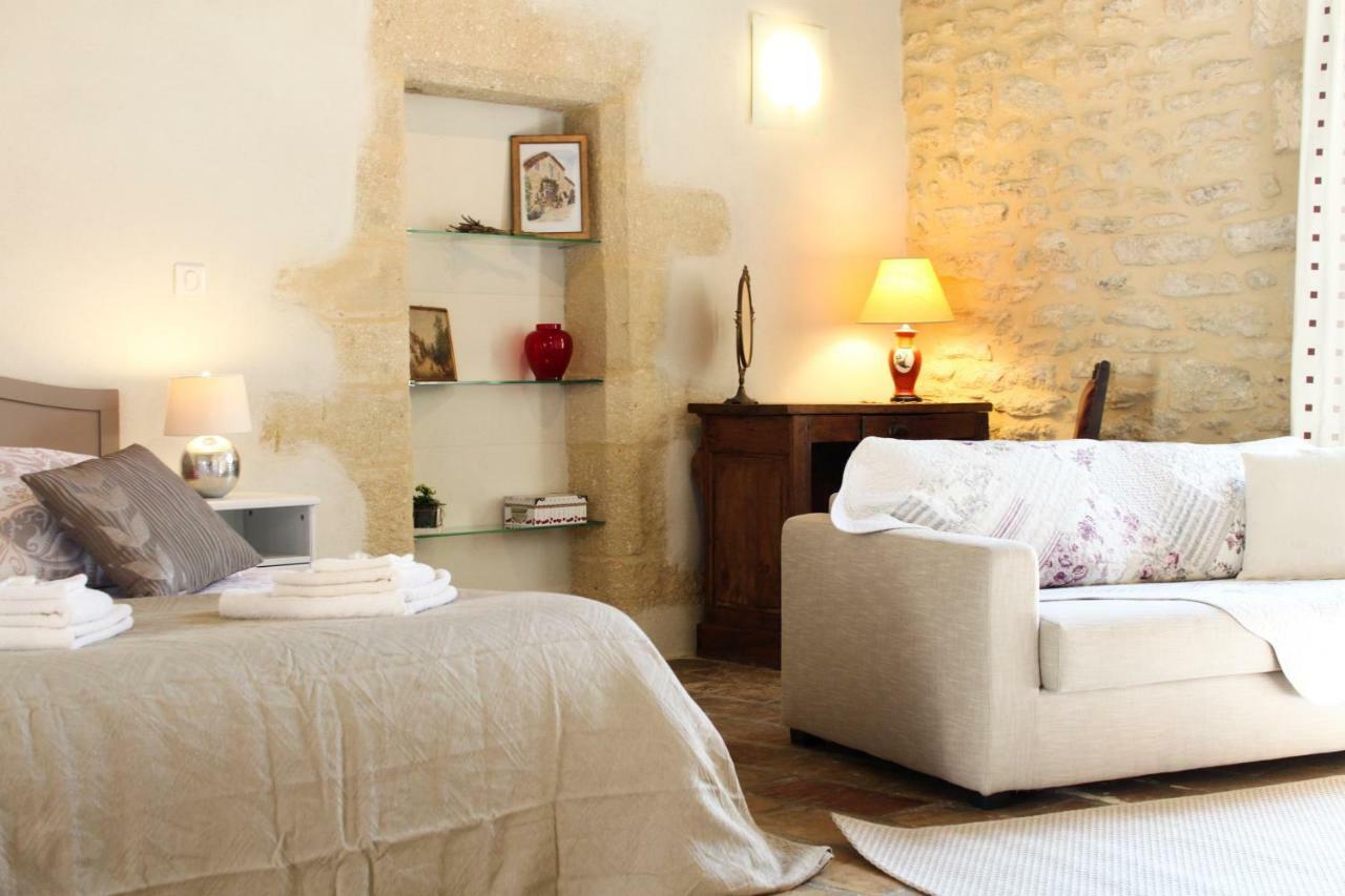Mas De La Rivoire B&B Villevieille 외부 사진